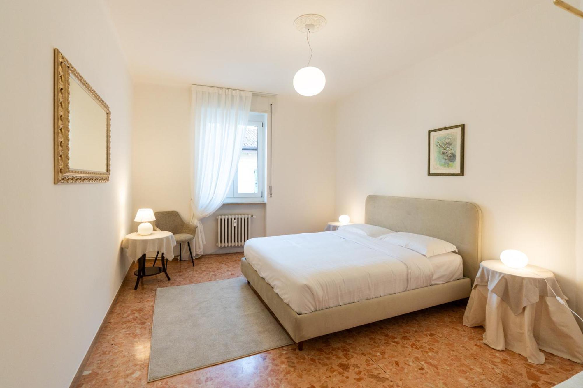 Domus Verona - Elegante Residenza Con Affaccio Su Porta Leoni ห้อง รูปภาพ
